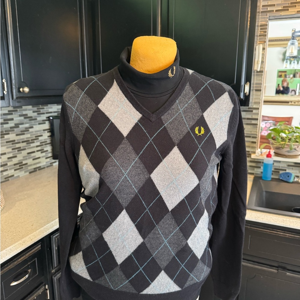 Fred Perry Black and Gray Argyle Sweater